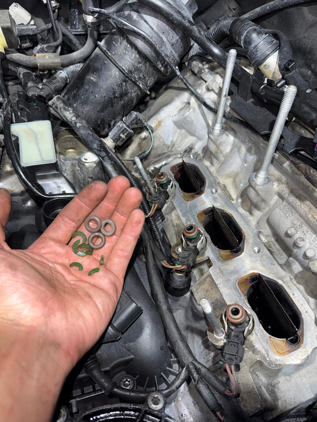 Injector seals and O-rings removed from the Audi Q7