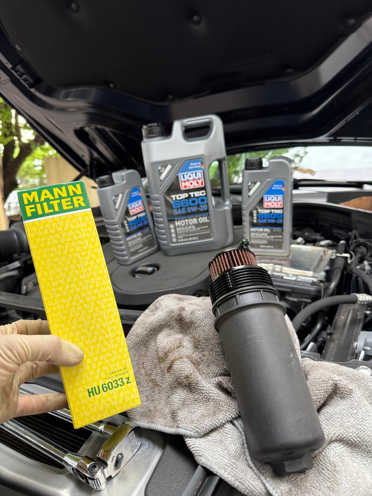 Oil and filter prepared for Mercedes Service B